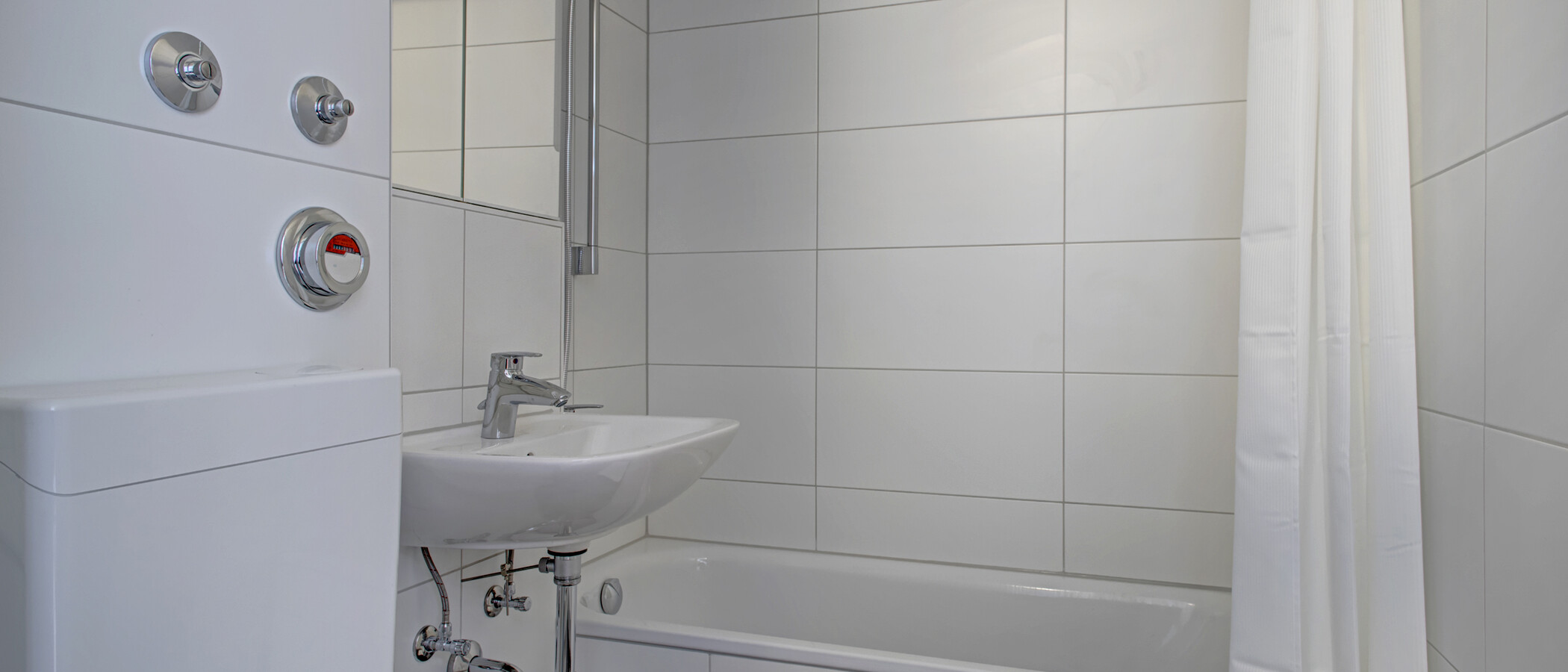 Ploché München Schwabing-West 01 Koupelna 9290