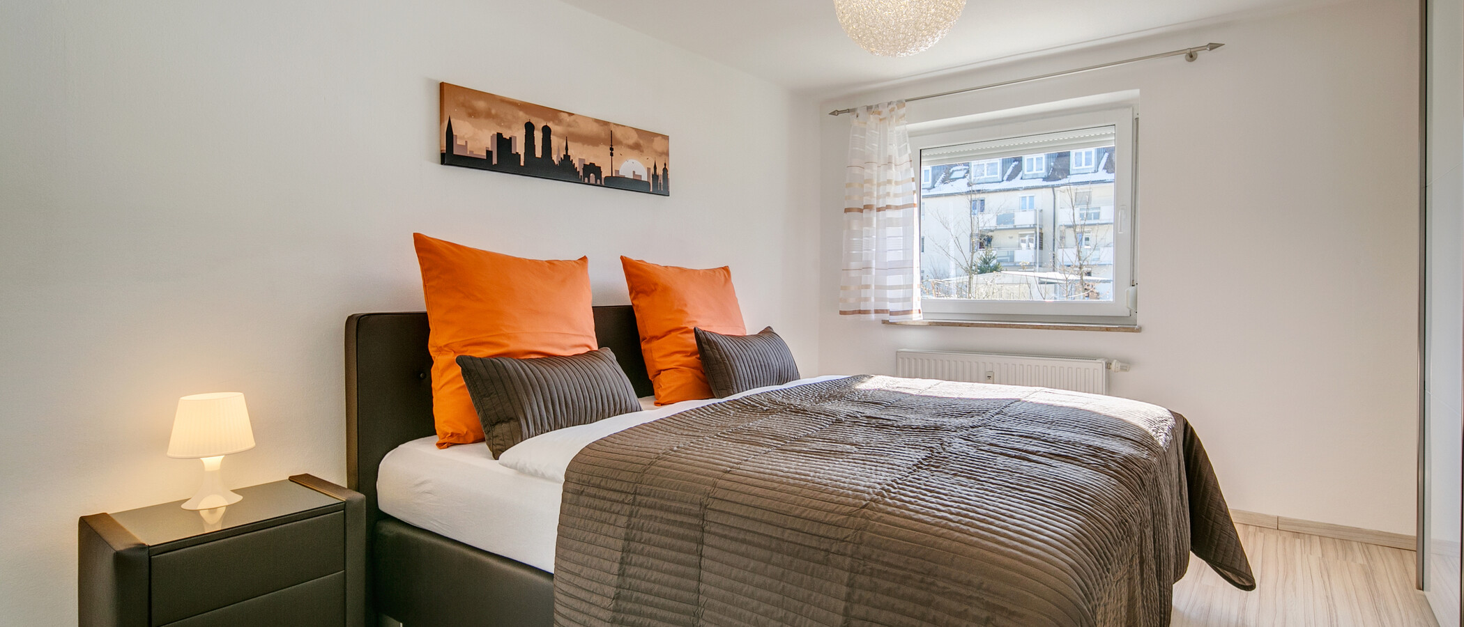 Ploché München Untermenzing 01 Spaní 9300