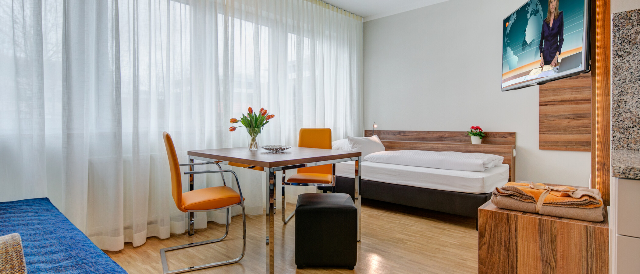 Плосък Ismaning 02 Living 9311