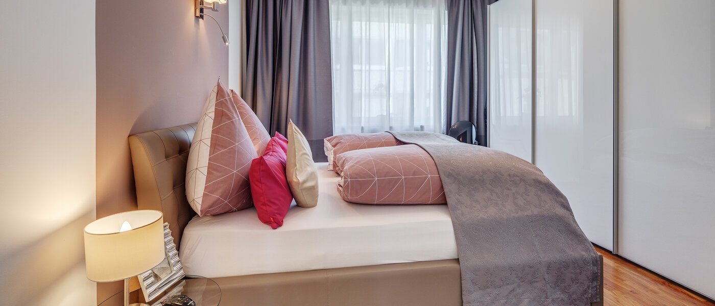 Ploché München Lehel 01 1. ložnice 9317