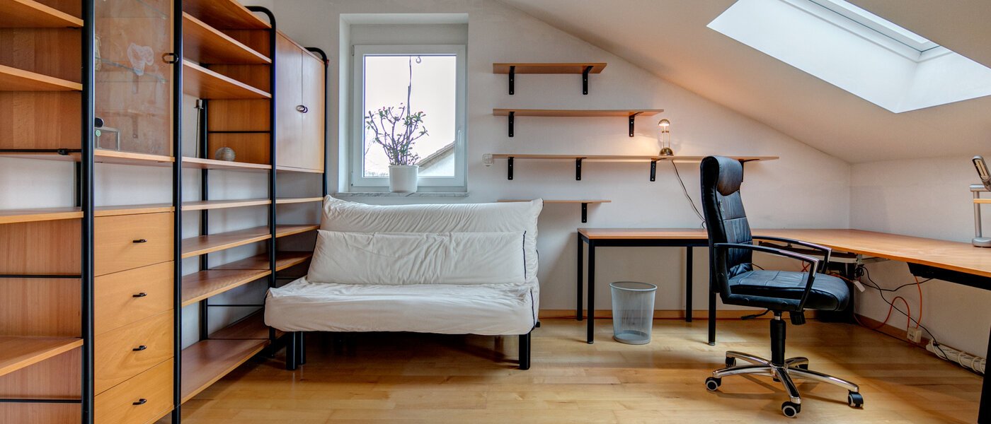 Мансардна квартира München Feldmoching 01 Офісна зона 9344