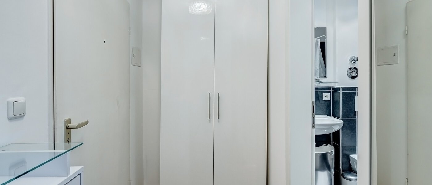 Ploché München Moosach 01 Chodba/priestor 9358