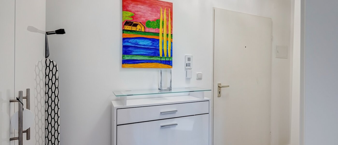 Ploché München Moosach 02 Chodba/priestor 9358