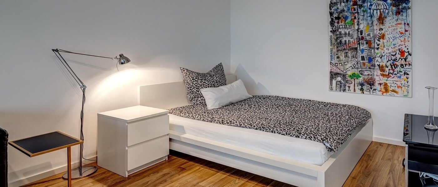 Ploché München Moosach 01 Priestor na spanie 9358