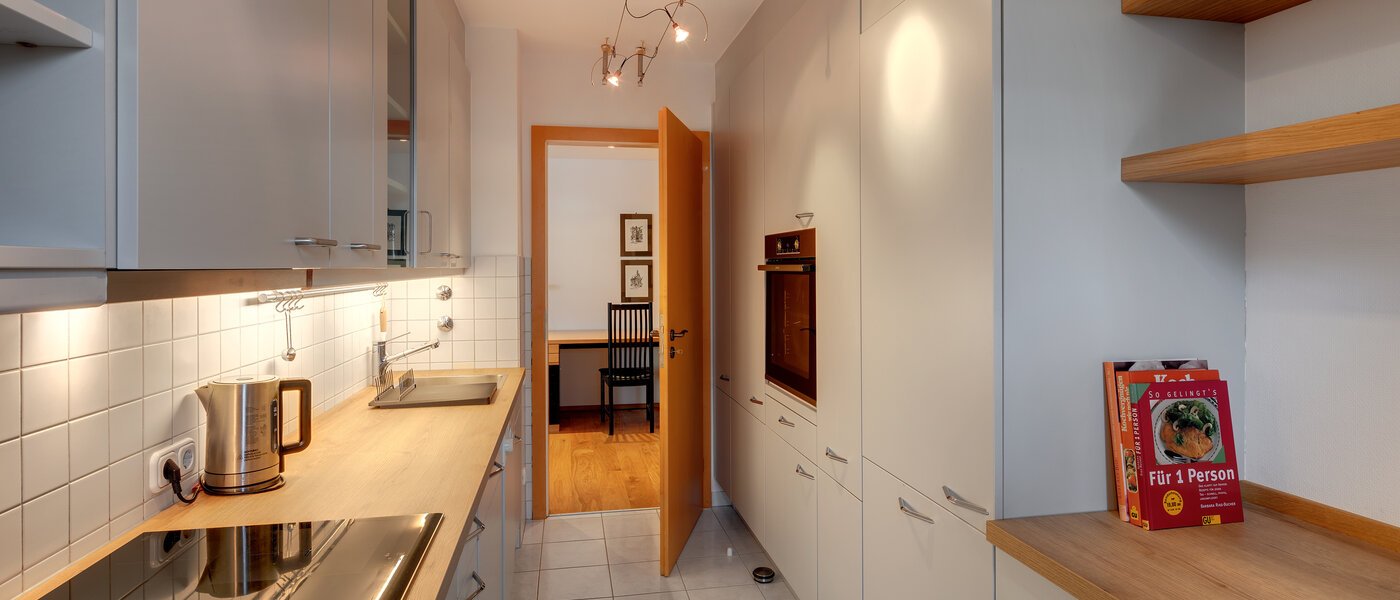 Flad München Schwabing - Alte Heide 03 Køkken 9368