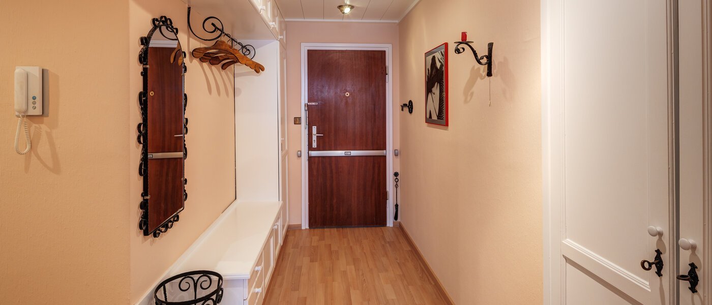 Ploché München Laim 02 Chodba/priestor 9443