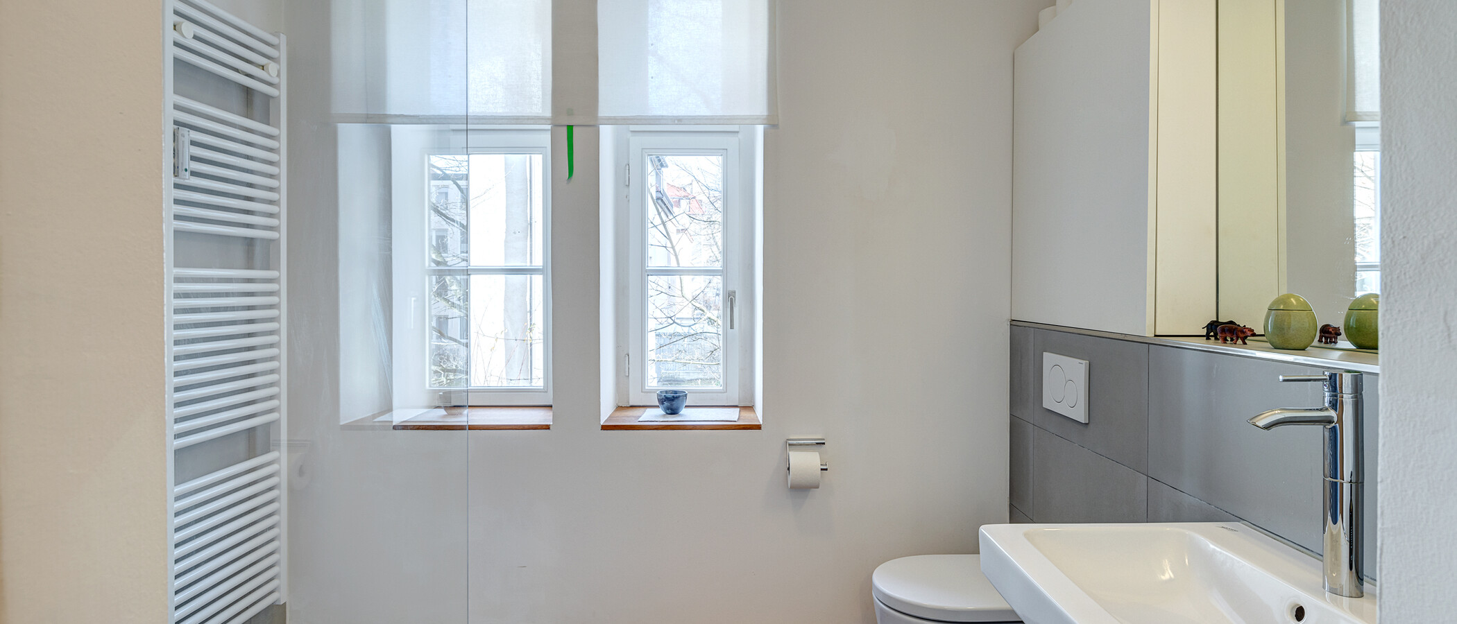 Ravna stran München Haidhausen 01 Kopalnica 9460