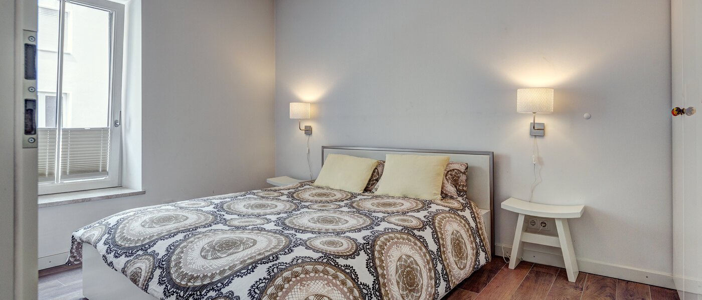 Lapos München Lehel 01 Alvó 9478