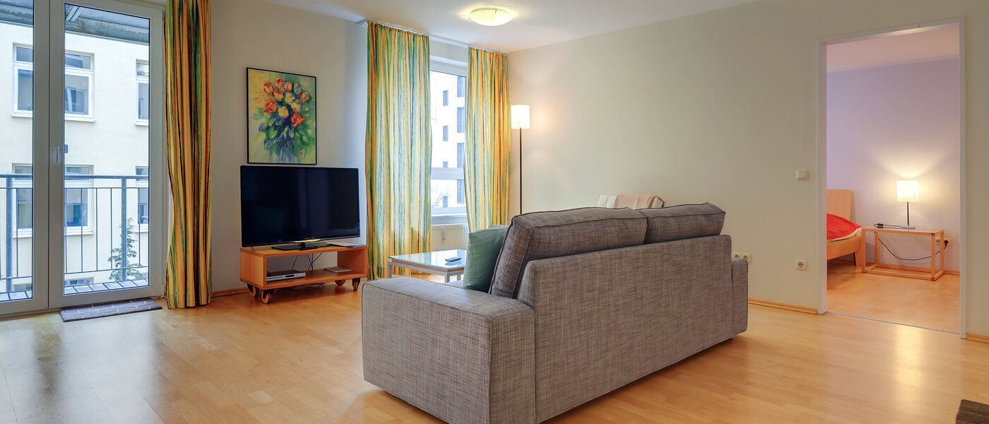 Ploché München Maxvorstadt - Museumsviertel 01 Living 954