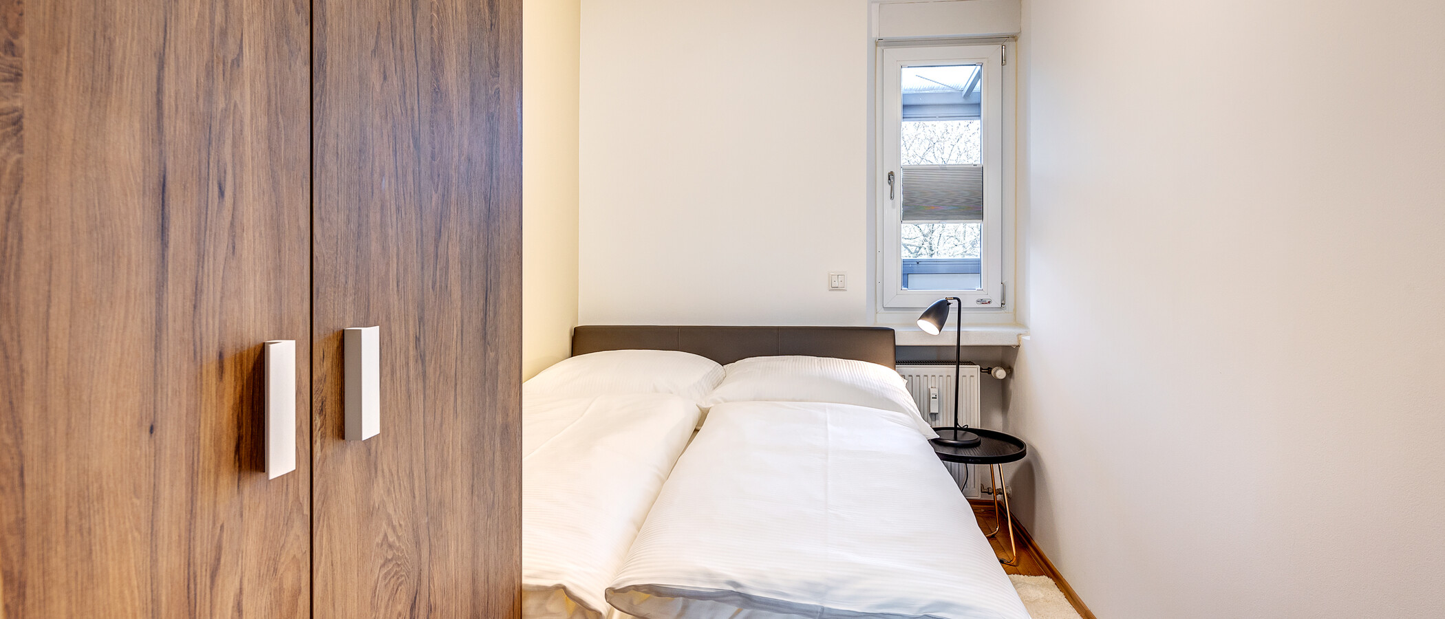 Lapos Unterschleißheim Am Hart 01 Vendégszoba 955