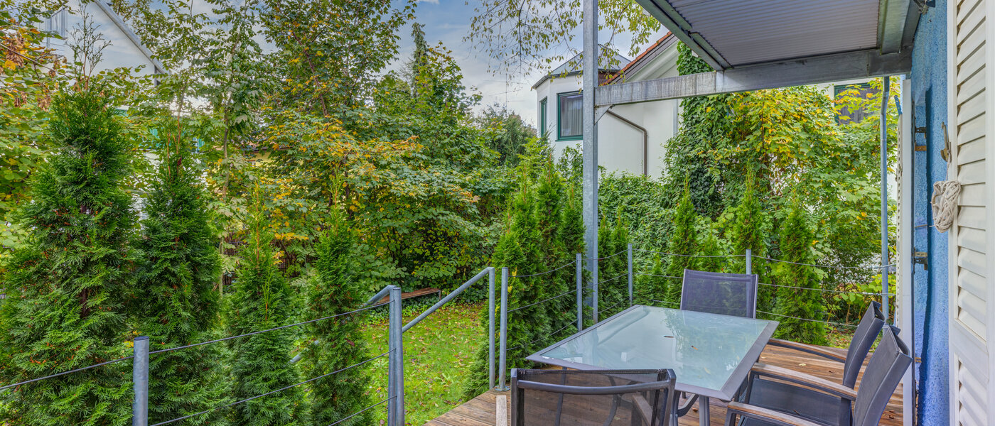 Ploché München Waldtrudering 01 Terasa 9555