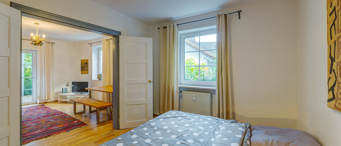 Ploché München Waldtrudering 02 Ložnice 9555