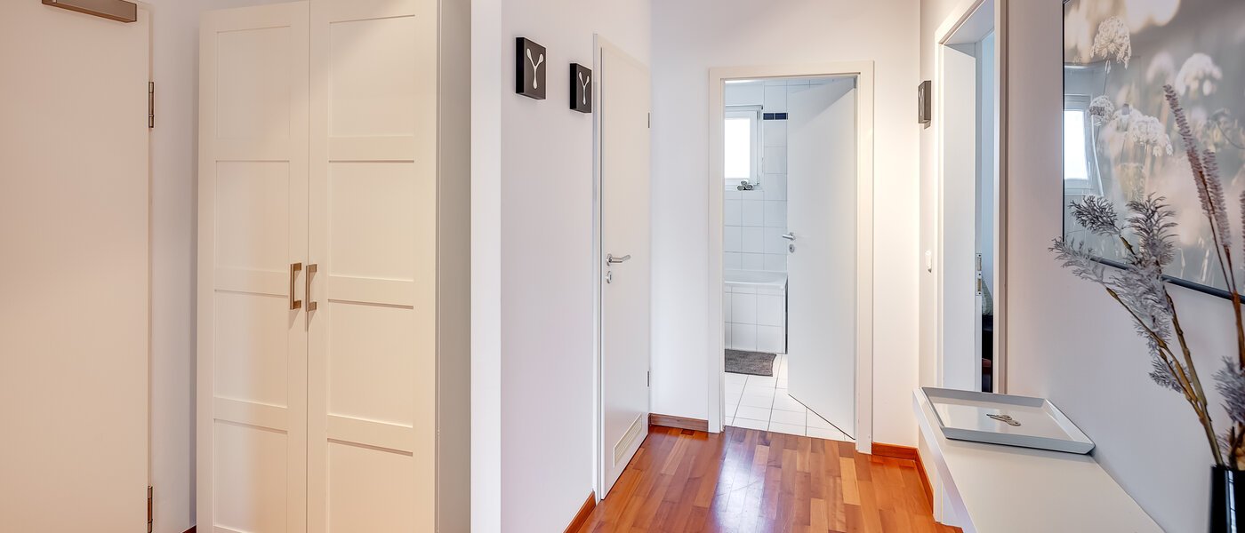 Ploché München Schwabing-Nord (zw. Leopoldstraße & Englischen Garten) 01 Chodba/priestor 9573