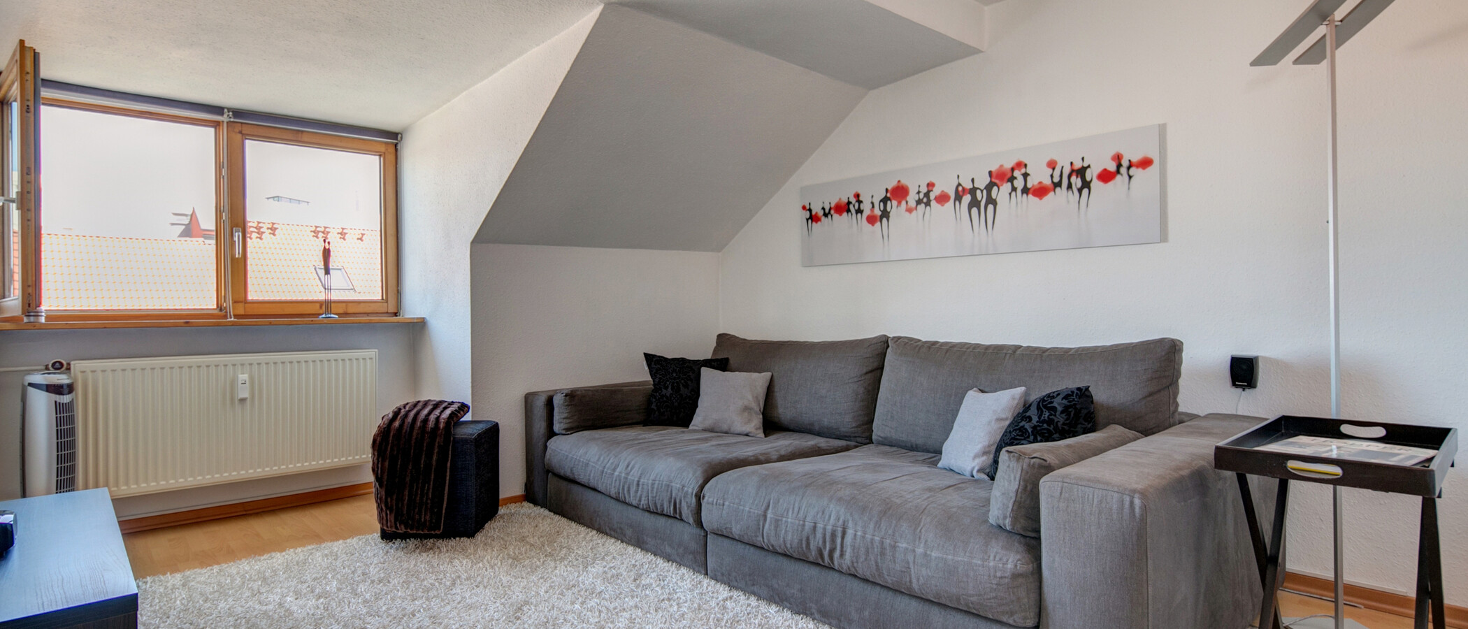Tetőtéri lakás München Haidhausen 02 Élő 9579