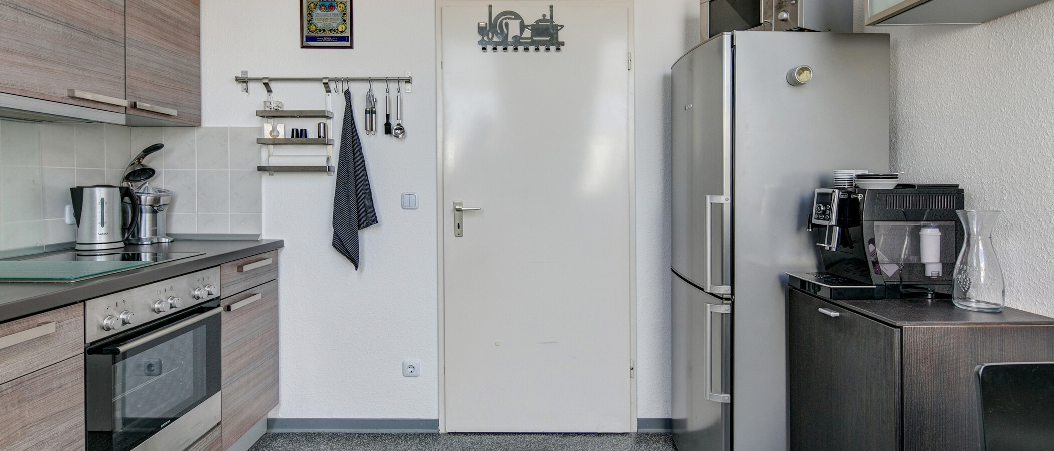 Tetőtéri lakás München Haidhausen 04 Konyha 9579