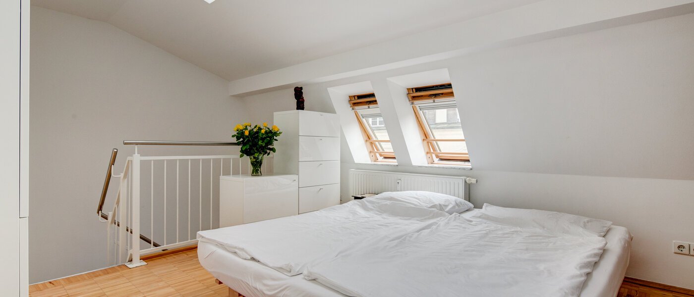 Апартамент тип мезонет München Lehel 02 Спане 9580