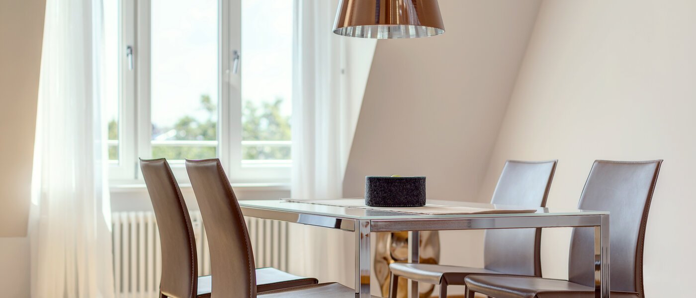 Byt so strešnou terasou München Schwabing 05 Living 9602