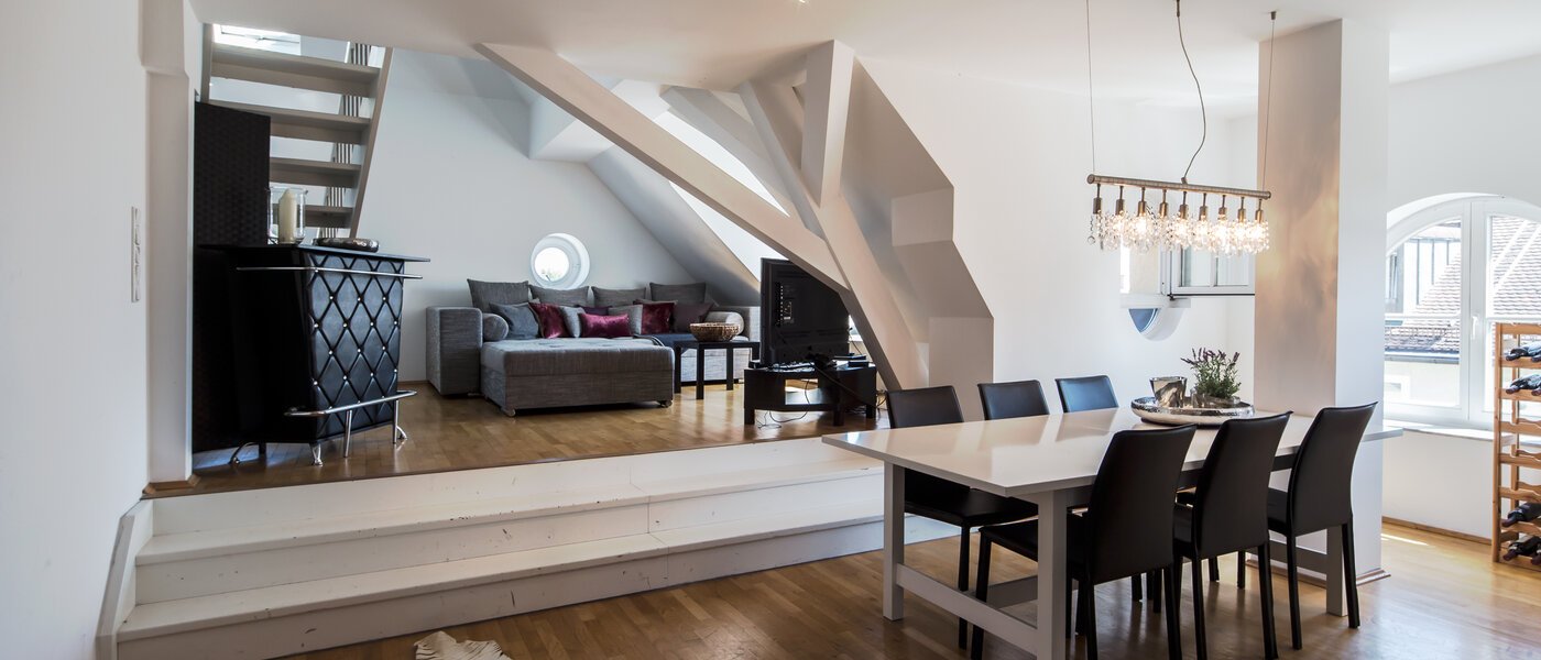 Byt so strešnou terasou München Maxvorstadt - Universitätsviertel 01 Living 9606