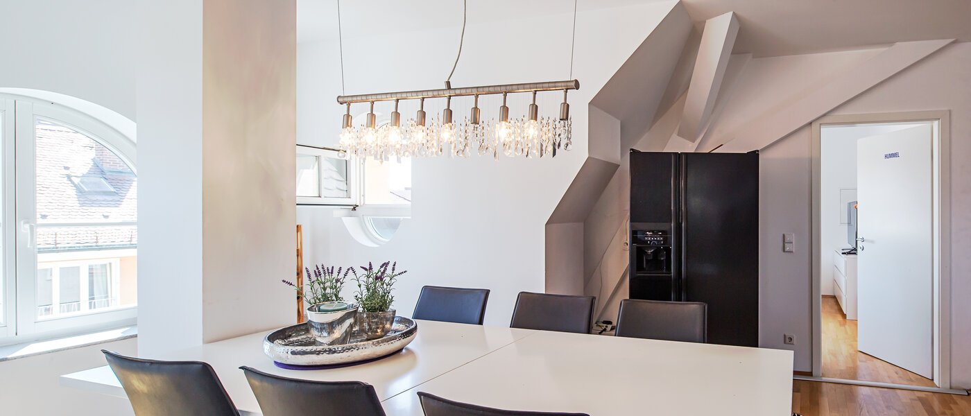 Byt so strešnou terasou München Maxvorstadt - Universitätsviertel 05 Living 9606