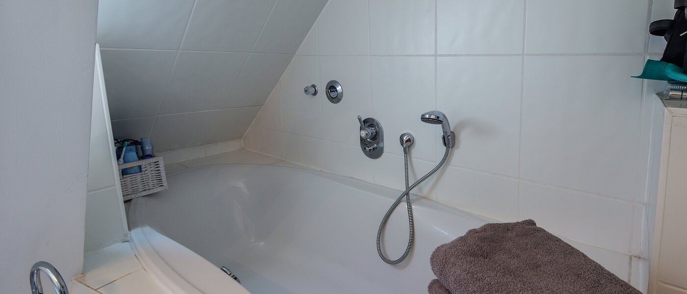 Byt so strešnou terasou München Maxvorstadt - Universitätsviertel 02 Kúpeľňa 9606