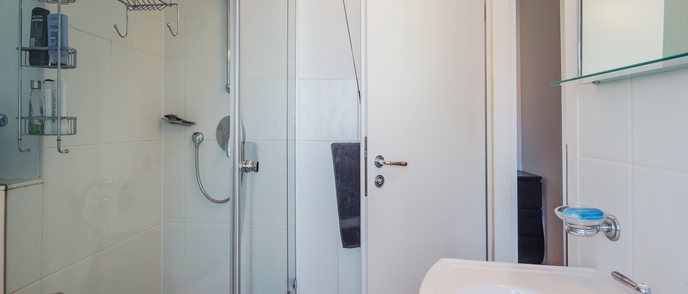 Byt so strešnou terasou München Maxvorstadt - Universitätsviertel 03 Kúpeľňa 9606