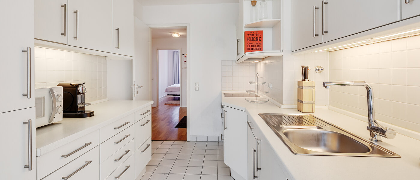 Плоский München Maxvorstadt - Museumsviertel 03 Кухня 9616