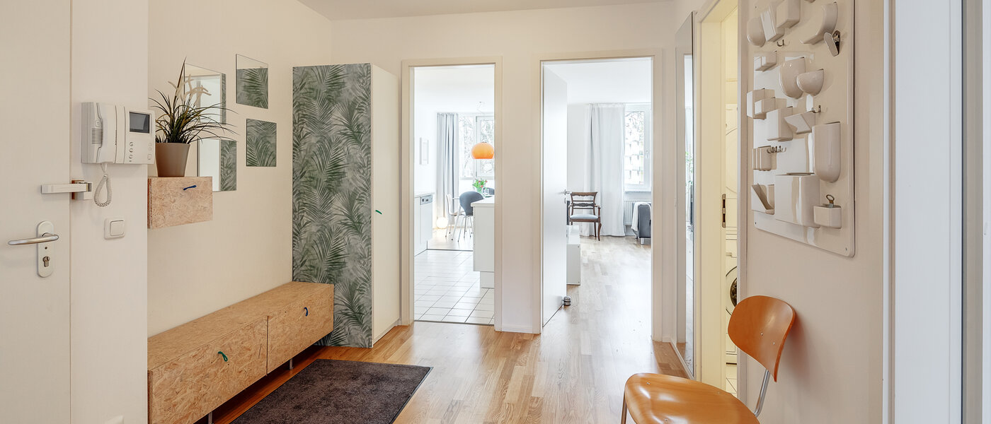 Плоский München Maxvorstadt - Museumsviertel 01 Коридор/передпокій 9616