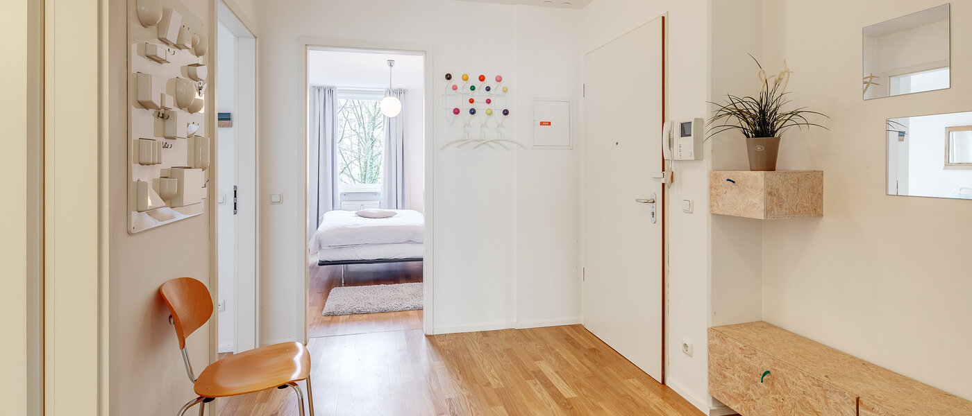 Плоский München Maxvorstadt - Museumsviertel 03 Коридор/передпокій 9616