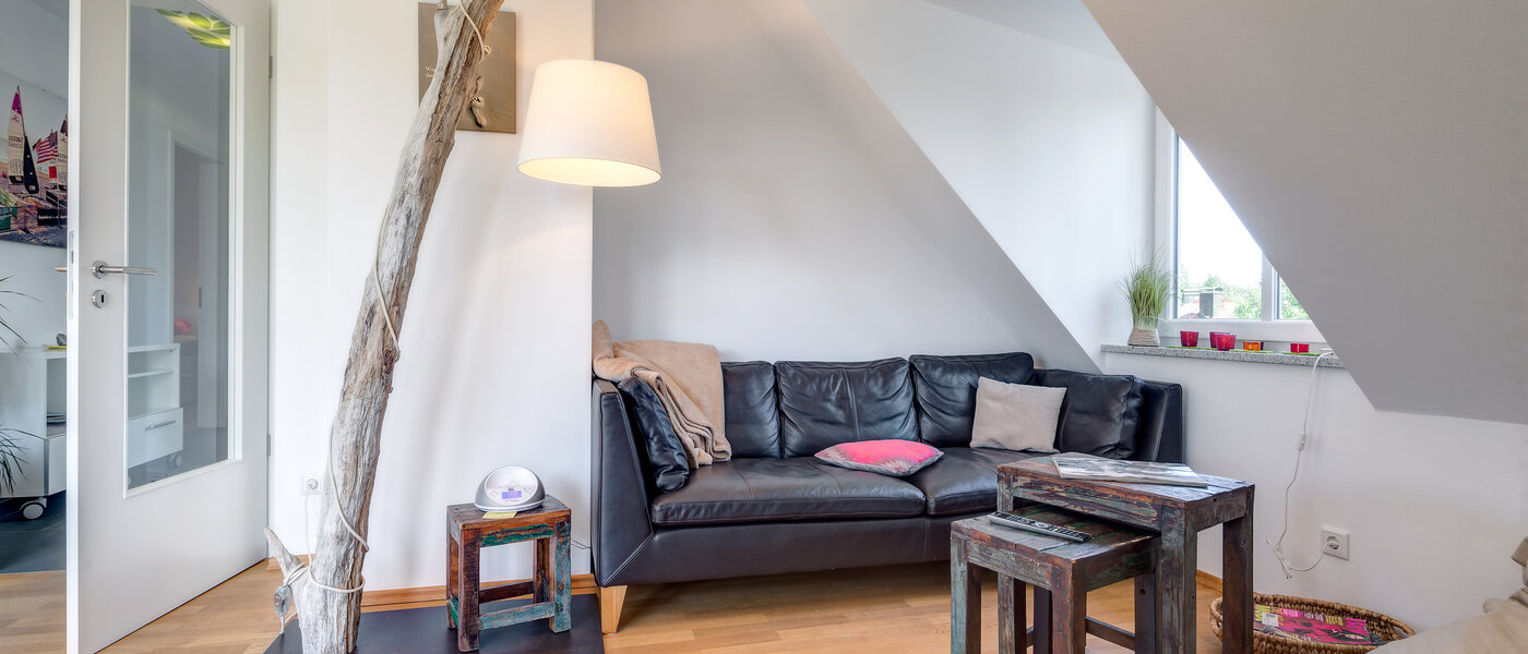 Byt so strešnou terasou München Obermenzing 04 Living 9637