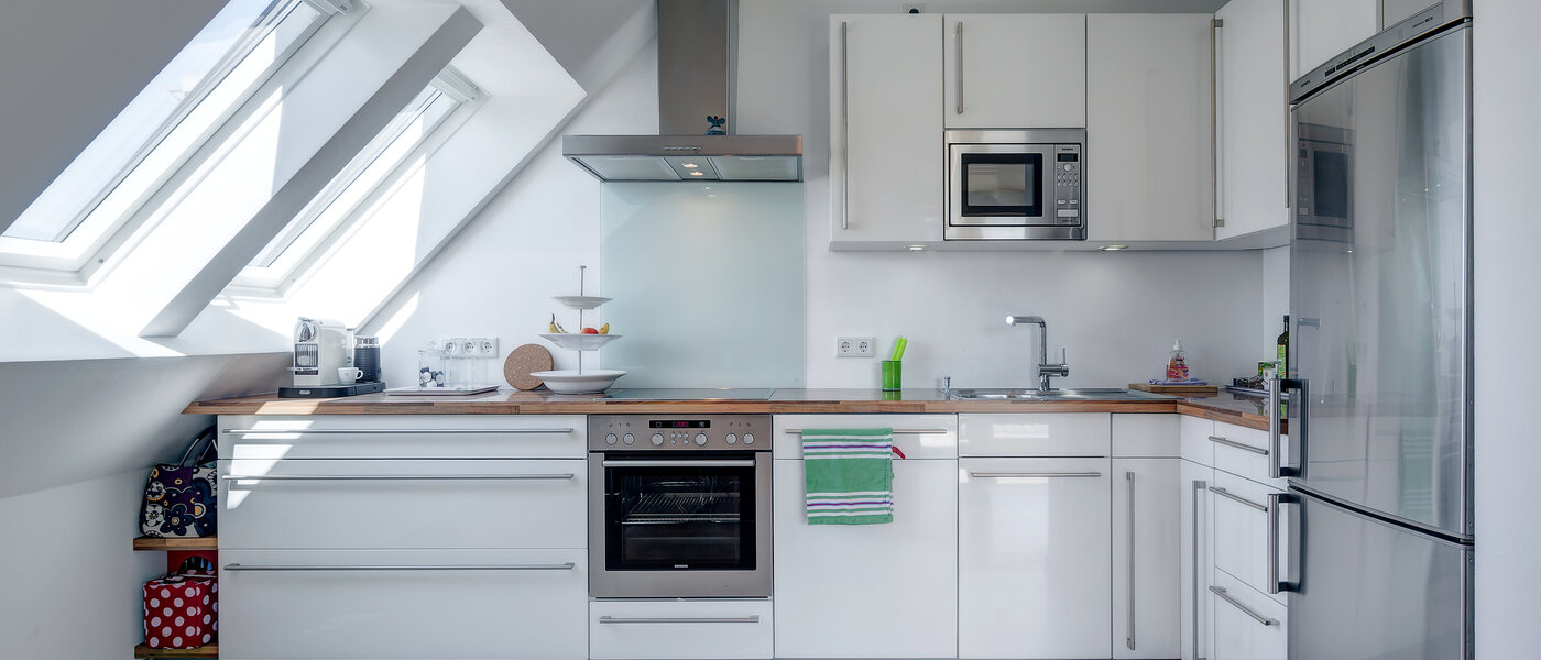 Byt so strešnou terasou München Obermenzing 01 Kuchyňa 9637