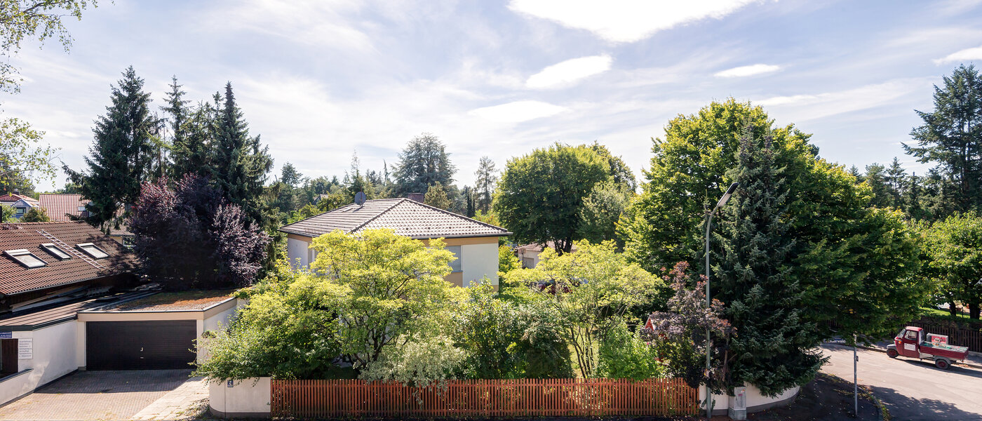 Byt so strešnou terasou München Obermenzing 01 Zobraziť 9637