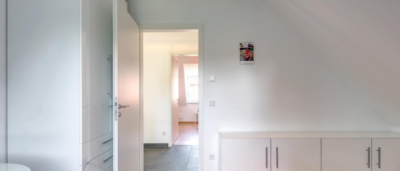 Byt so strešnou terasou München Obermenzing 03 2. spálňa 9637