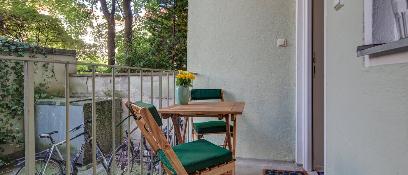 Flat München Maxvorstadt 01 Balkong 9664