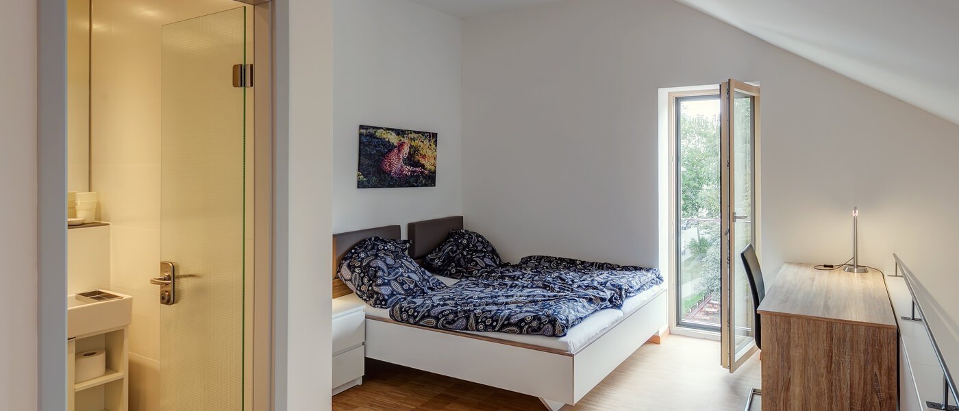 Дворівнева квартира-галерея Unterschleißheim Lohhof 02 Спати. 9676