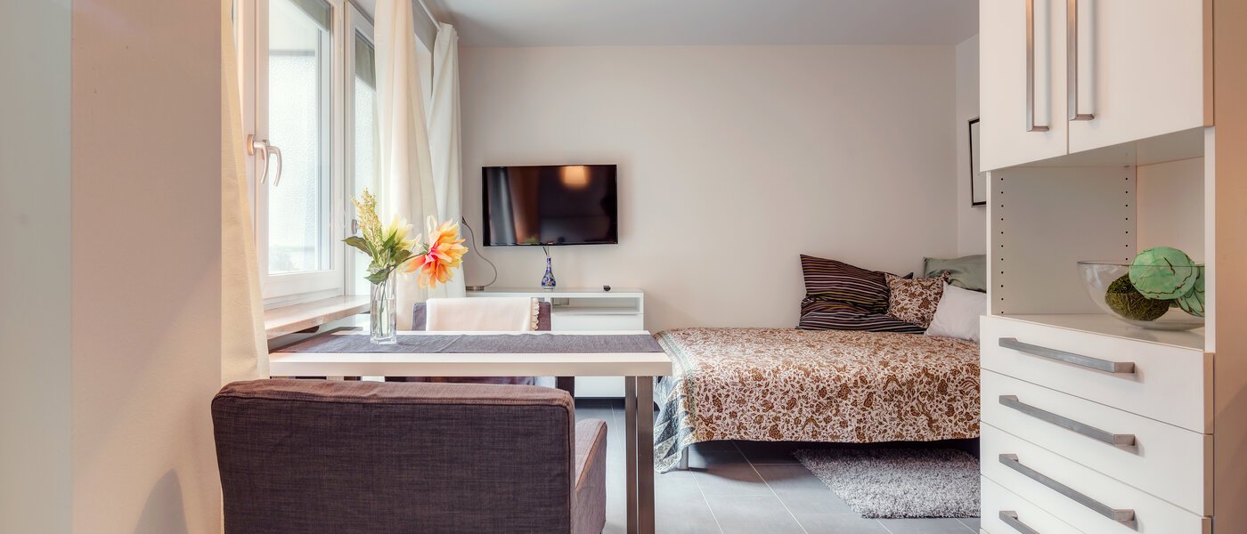 Lapos München Schwabing (rechts der Leopoldstraße) 03 Konyha 9736