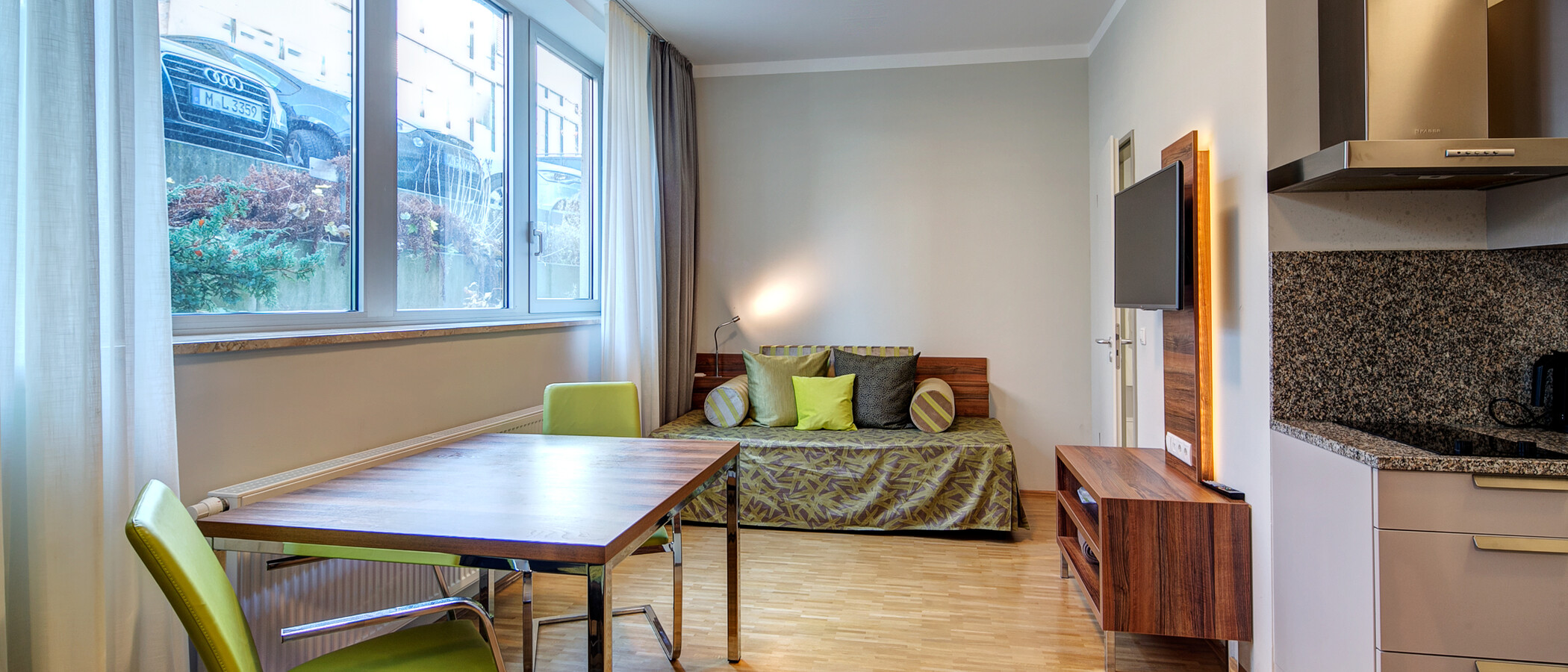 Плосък Ismaning 01 Living 9770