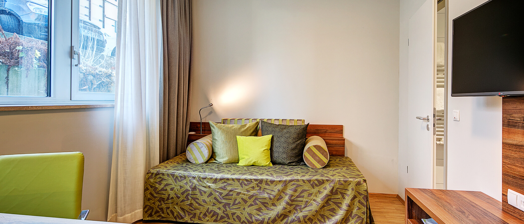 Плосък Ismaning 04 Living 9770