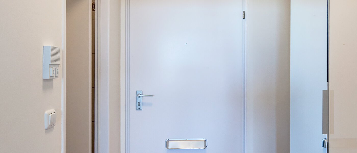 Ravna stran München Haidhausen 02 Koridor/hodnik 9774