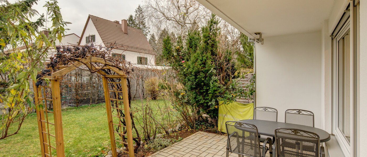 Плоский München Obermenzing 01 Тераса 9775