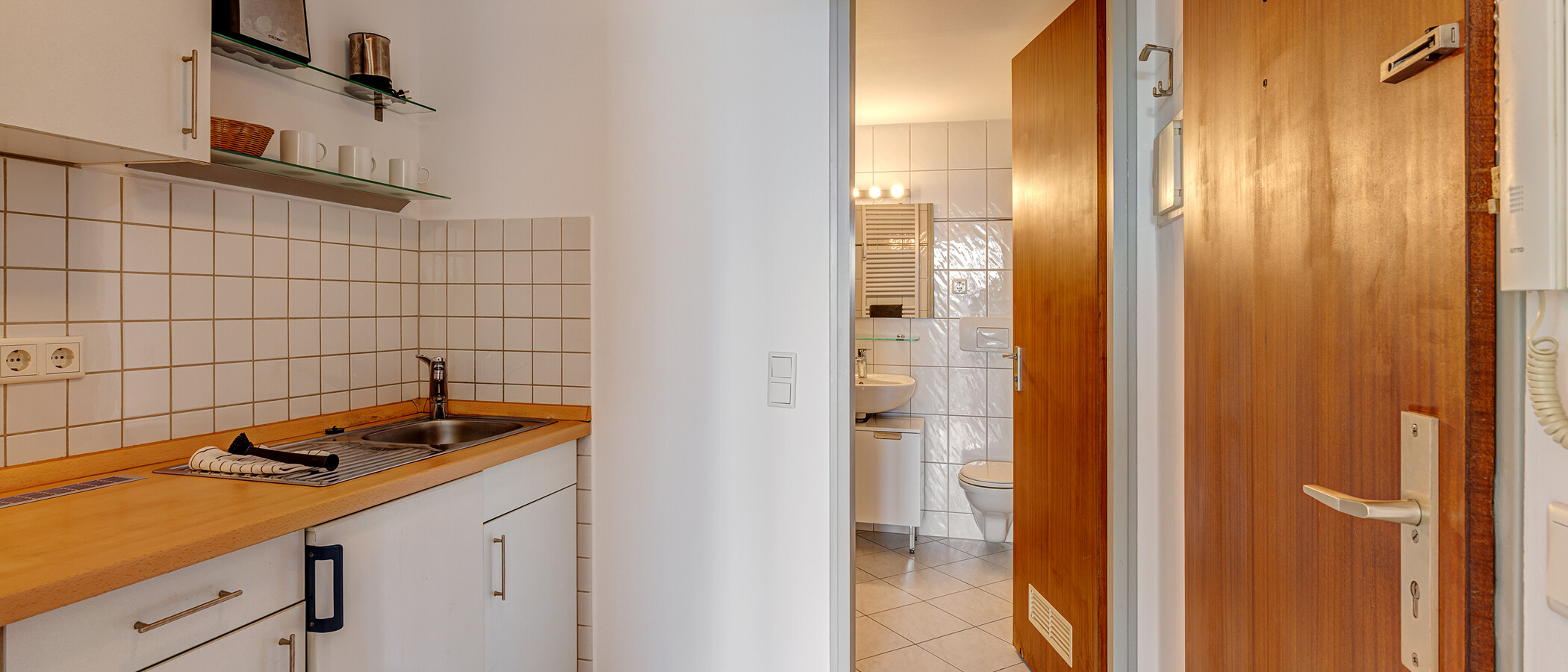 Flat München Olympiadorf 01 Korridor/gang 9781