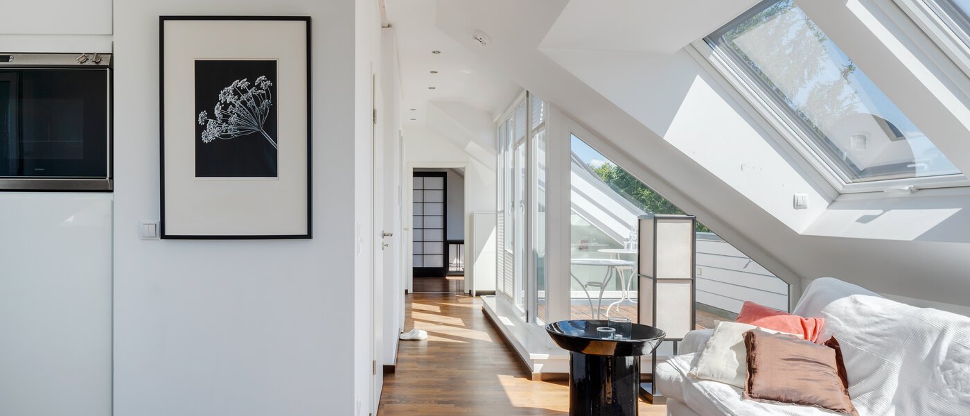 Apartamento com terraço no telhado München Untermenzing 06 Área de estar 9794