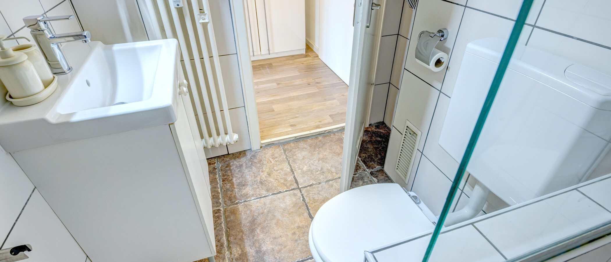 Lapos München Milbertshofen 03 Fürdőszoba 9863