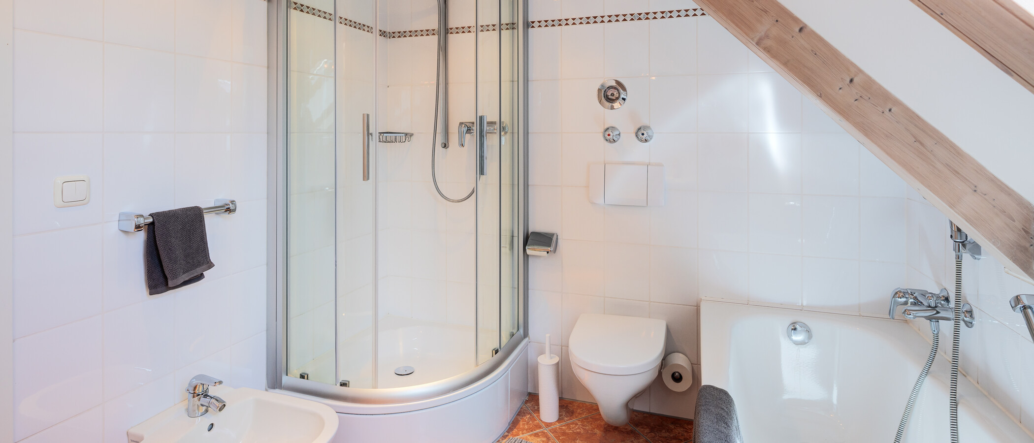 Maisonette-lejlighed München Thalkirchen 02 Badeværelse 9867
