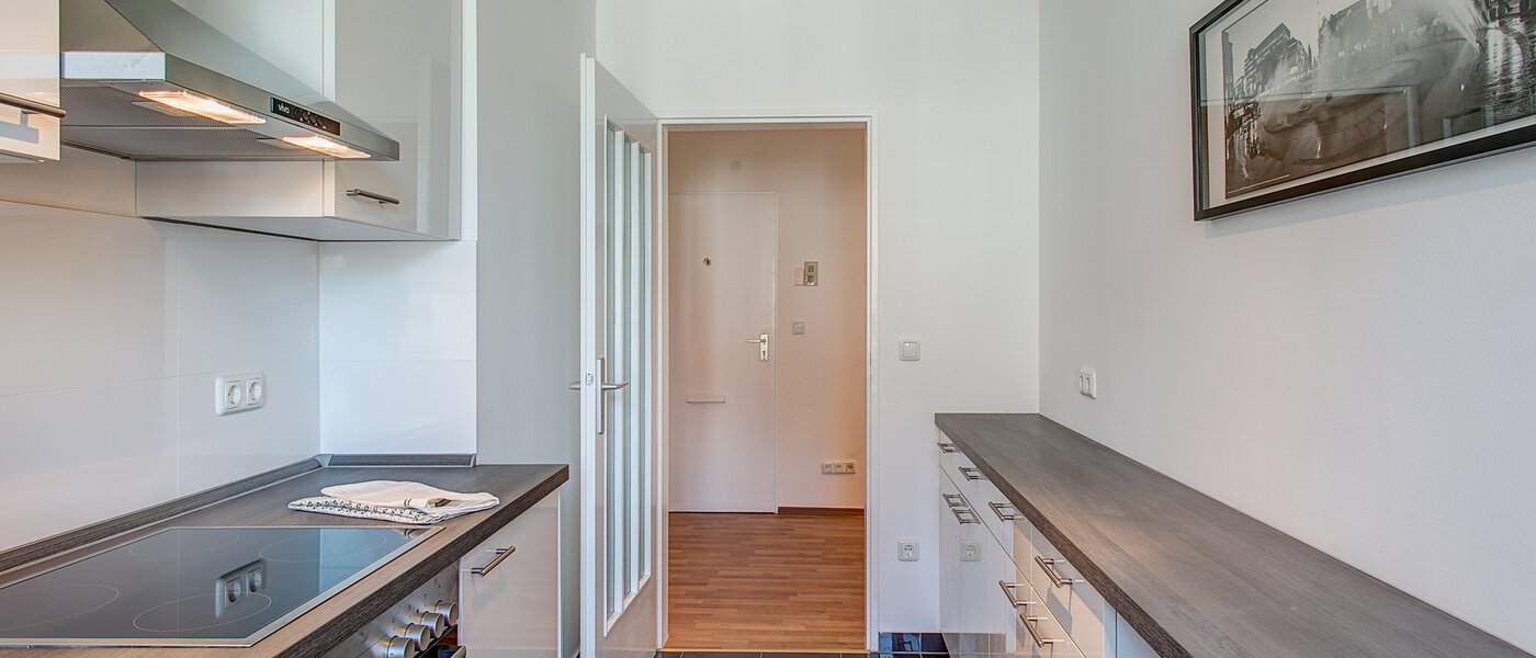 Lapos München Schwabing 02 Konyha 9871