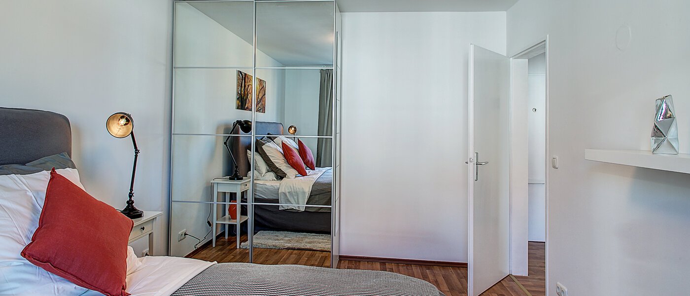 Lapos München Schwabing 02 Alvó 9871