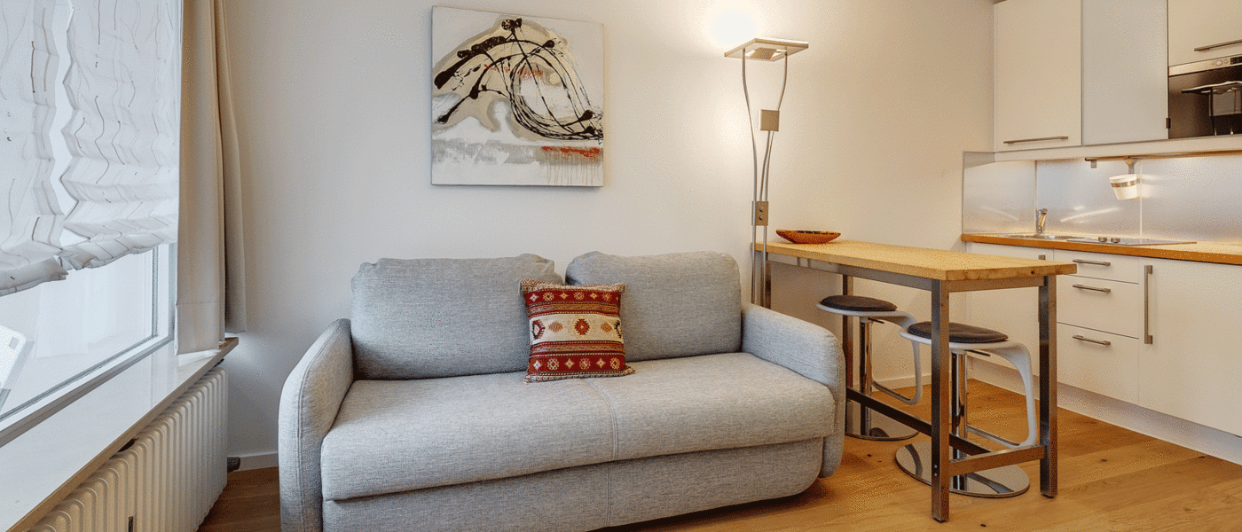 Ploché München Schwabing-Nord (zw. Leopoldstraße & Englischen Garten) 01 Priestor na spanie 9873