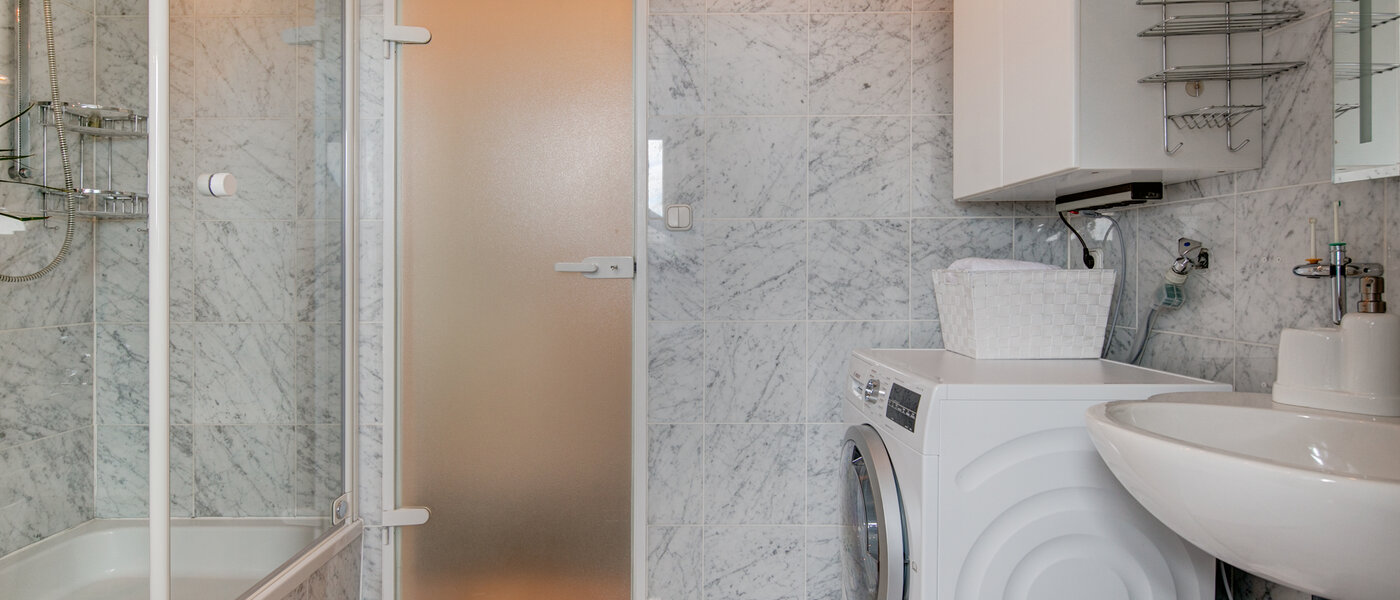 Çatı katı dairesi München Thalkirchen 03 Banyo 9893