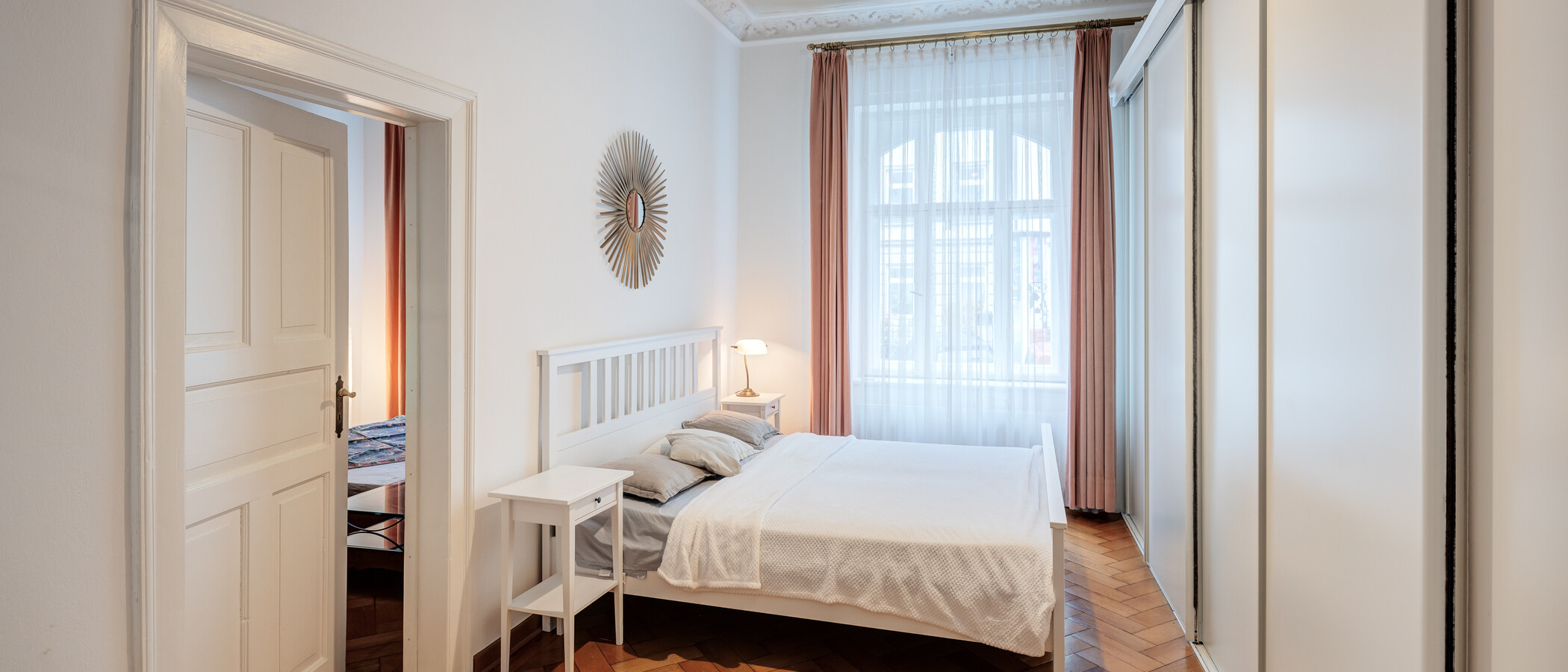 Lapos München Schwabing-Nord (zw. Belgrad- & Leopoldstraße) 01 1. hálószoba 9895