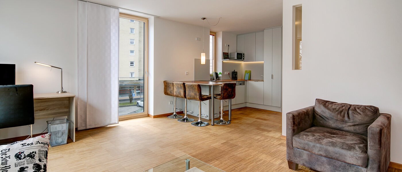 Ploché Unterschleißheim Lohhof 04 Living 9906