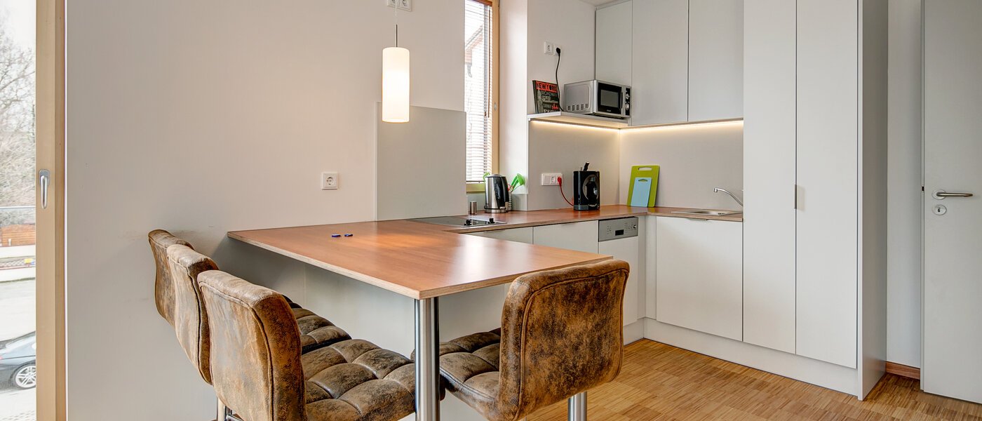 Ploché Unterschleißheim Lohhof 01 Kuchyně 9906